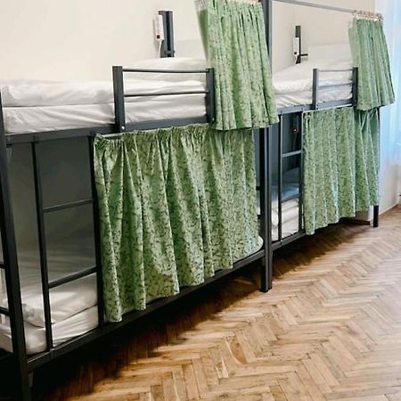 Hostel Do-Re-Mi Prague Extérieur photo