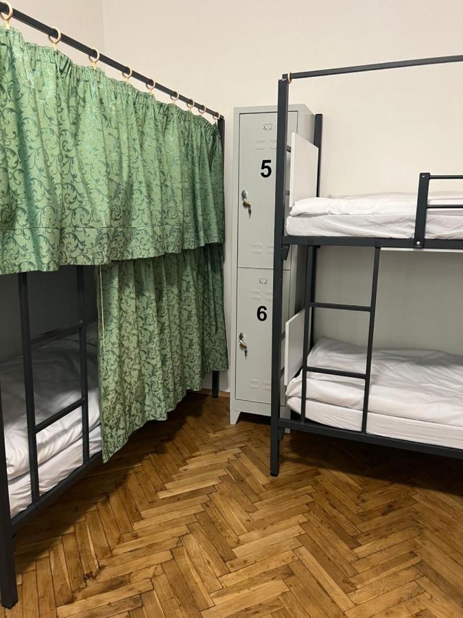 Hostel Do-Re-Mi Prague Extérieur photo